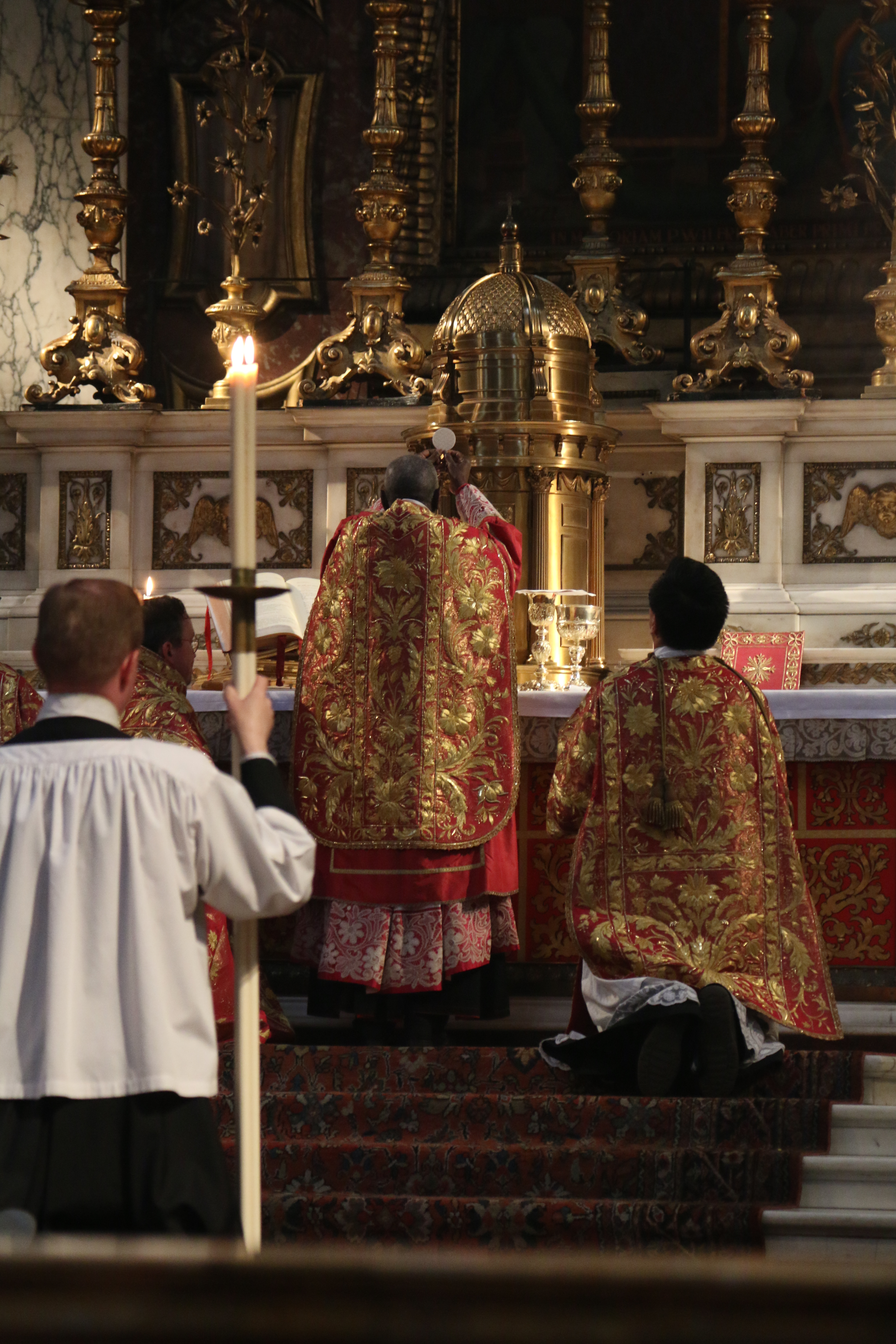 CardinalSarah_SacraLiturgia2016_Consecration